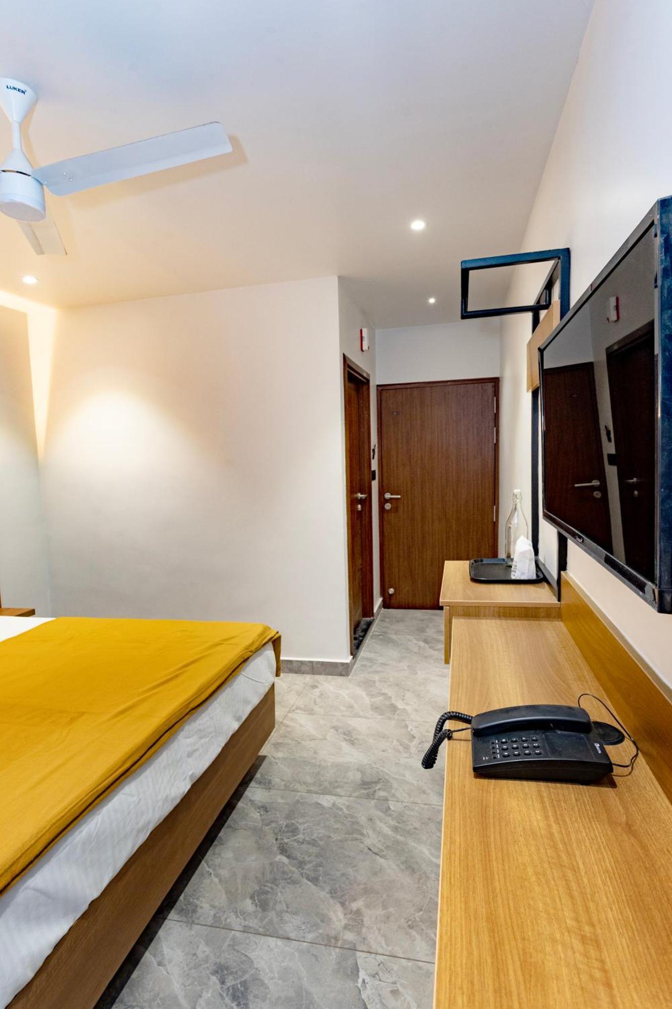 Uphills Boutique Hotel Kallar Vattiyar Bagian luar foto