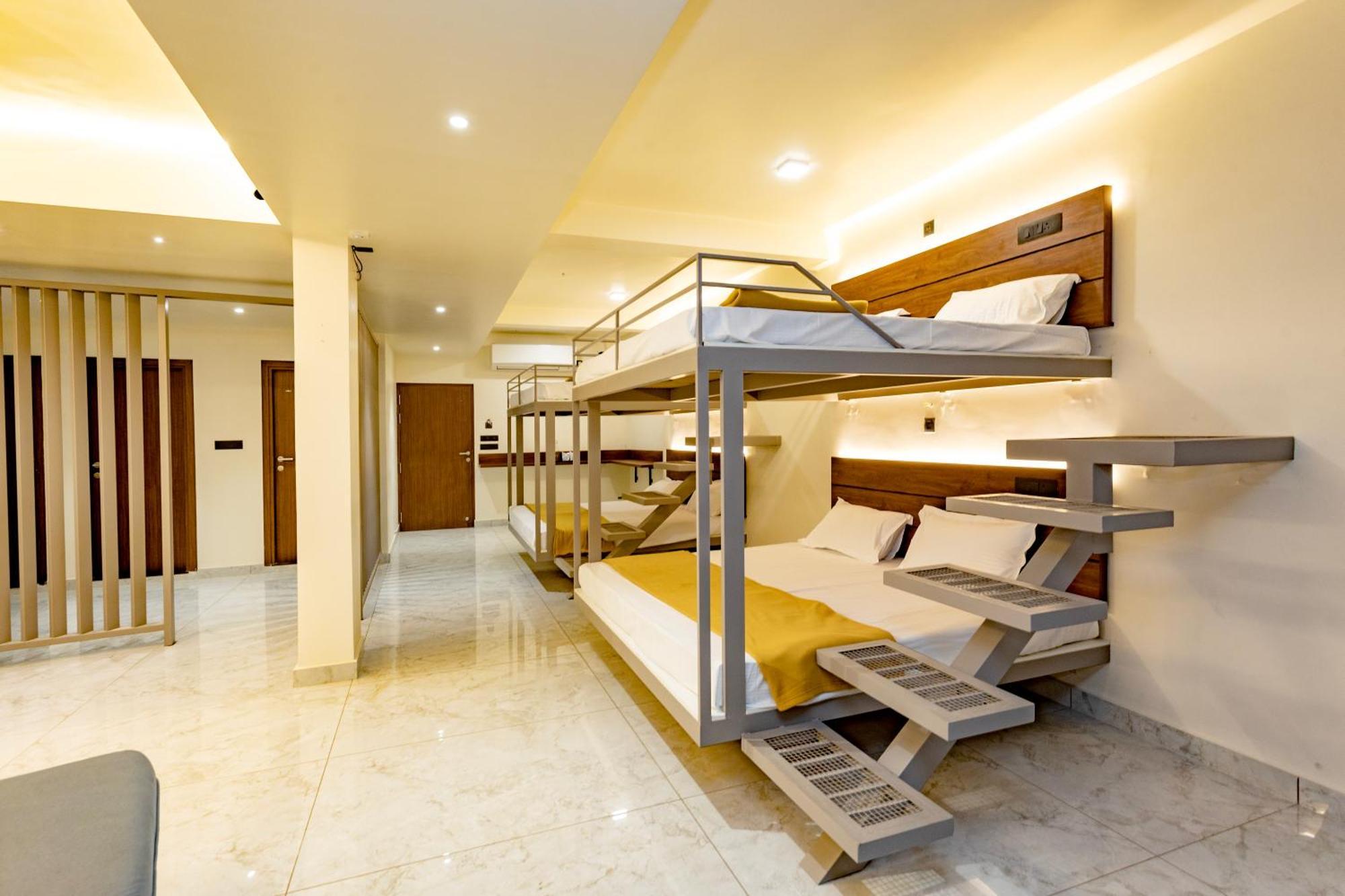 Uphills Boutique Hotel Kallar Vattiyar Bagian luar foto